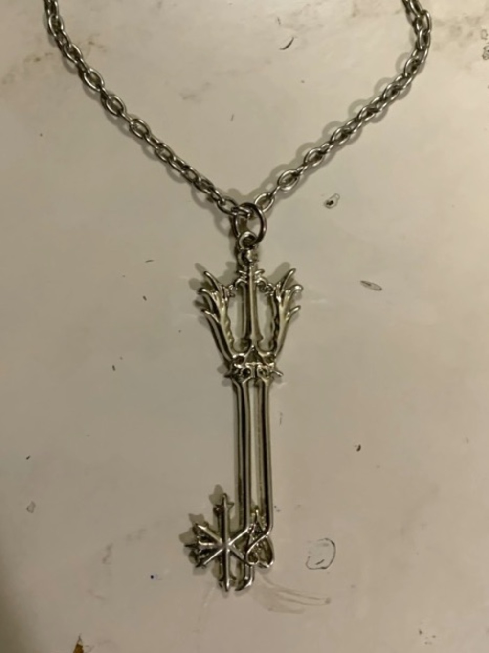 Silver Oathkeeper Keyblade Necklace